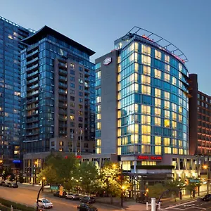 *** Hotell Hampton & Suites, By Hilton - Downtown Kanada