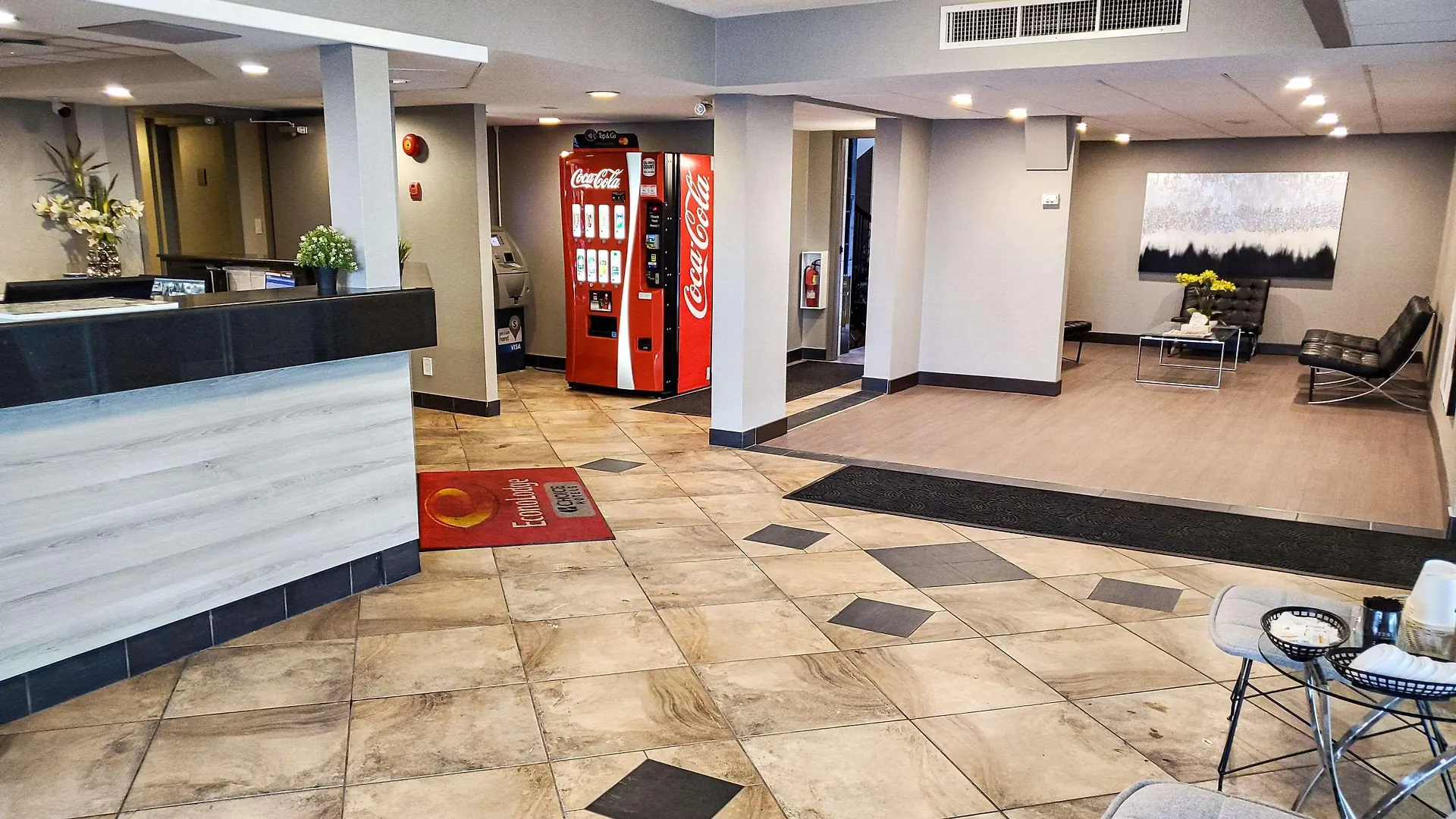 Super 8 By Wyndham Macleod Trail Calgary Hotel Canada