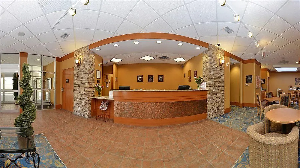 Super 8 By Wyndham Macleod Trail Calgary Hotel Canada